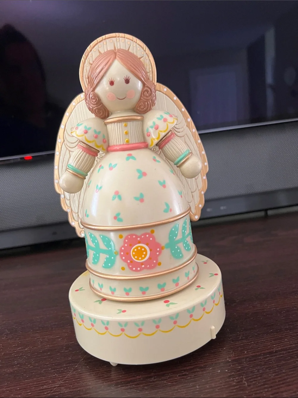 Vintage 1977 Hallmark Musical Angel Christmas Tree Topper Folk Art